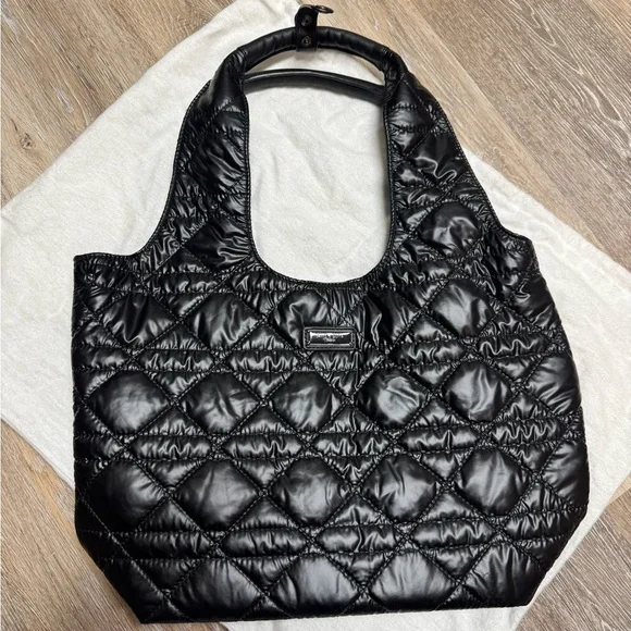 Saint + Sofia Stella Shoulder Tote Bag - Gloss Black - Picture 2 of 10